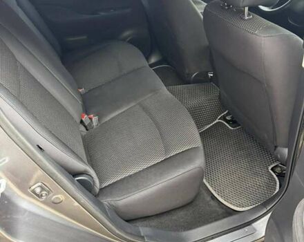 Серый Ниссан Лиф, объемом двигателя 0 л и пробегом 162 тыс. км за 7000 $, фото 7 на Automoto.ua