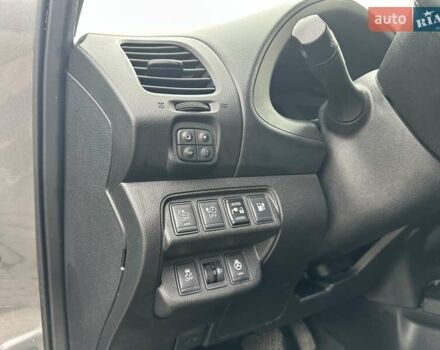 Серый Ниссан Лиф, объемом двигателя 0 л и пробегом 126 тыс. км за 7450 $, фото 12 на Automoto.ua