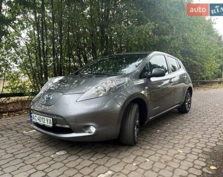 Серый Ниссан Лиф, объемом двигателя 0 л и пробегом 130 тыс. км за 9000 $, фото 2 на Automoto.ua