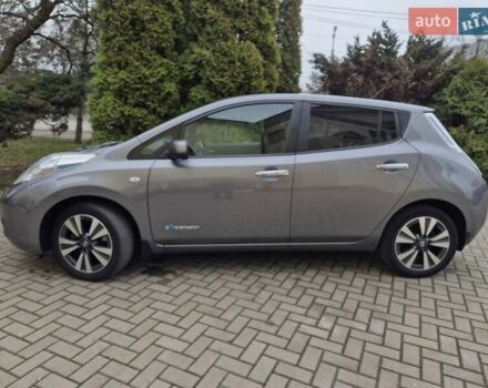 Сірий Ніссан Ліф, об'ємом двигуна 0 л та пробігом 102 тис. км за 7400 $, фото 9 на Automoto.ua