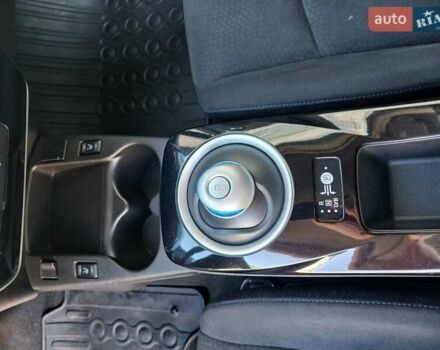 Серый Ниссан Лиф, объемом двигателя 0 л и пробегом 119 тыс. км за 7100 $, фото 20 на Automoto.ua