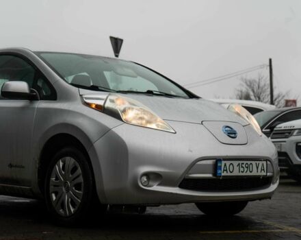 Серый Ниссан Лиф, объемом двигателя 0 л и пробегом 174 тыс. км за 5800 $, фото 12 на Automoto.ua