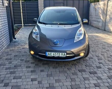 Серый Ниссан Лиф, объемом двигателя 0 л и пробегом 119 тыс. км за 7100 $, фото 2 на Automoto.ua