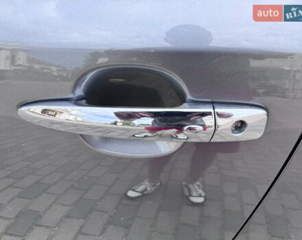 Серый Ниссан Лиф, объемом двигателя 0 л и пробегом 117 тыс. км за 6500 $, фото 9 на Automoto.ua