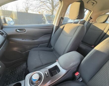 Серый Ниссан Лиф, объемом двигателя 0 л и пробегом 128 тыс. км за 6500 $, фото 18 на Automoto.ua