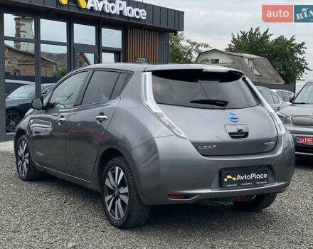 Сірий Ніссан Ліф, об'ємом двигуна 0 л та пробігом 111 тис. км за 7300 $, фото 55 на Automoto.ua