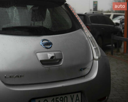 Сірий Ніссан Ліф, об'ємом двигуна 0 л та пробігом 173 тис. км за 6000 $, фото 7 на Automoto.ua