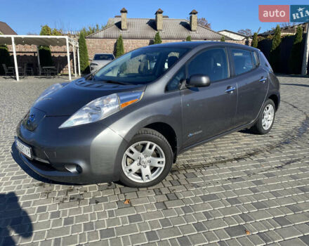 Сірий Ніссан Ліф, об'ємом двигуна 0 л та пробігом 75 тис. км за 7300 $, фото 2 на Automoto.ua