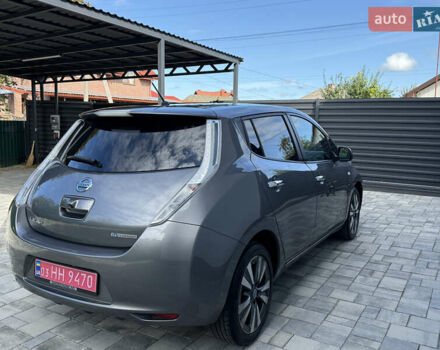 Сірий Ніссан Ліф, об'ємом двигуна 0 л та пробігом 130 тис. км за 6250 $, фото 8 на Automoto.ua