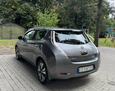 Серый Ниссан Лиф, объемом двигателя 0 л и пробегом 130 тыс. км за 8500 $, фото 3 на Automoto.ua