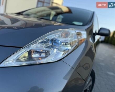 Серый Ниссан Лиф, объемом двигателя 0 л и пробегом 90 тыс. км за 7850 $, фото 23 на Automoto.ua