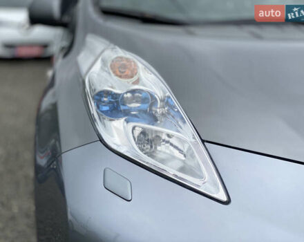 Сірий Ніссан Ліф, об'ємом двигуна 0 л та пробігом 111 тис. км за 7300 $, фото 14 на Automoto.ua