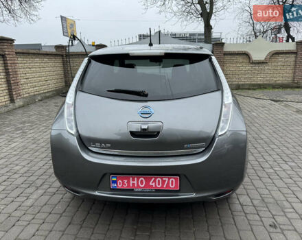 Серый Ниссан Лиф, объемом двигателя 0 л и пробегом 77 тыс. км за 7200 $, фото 6 на Automoto.ua