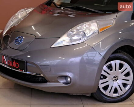 Сірий Ніссан Ліф, об'ємом двигуна 0 л та пробігом 162 тис. км за 7300 $, фото 9 на Automoto.ua