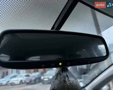 Серый Ниссан Лиф, объемом двигателя 0 л и пробегом 130 тыс. км за 5400 $, фото 22 на Automoto.ua