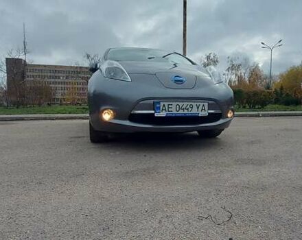 Серый Ниссан Лиф, объемом двигателя 0 л и пробегом 127 тыс. км за 8000 $, фото 23 на Automoto.ua