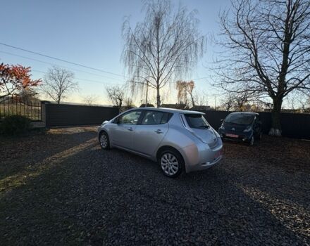 Серый Ниссан Лиф, объемом двигателя 0 л и пробегом 128 тыс. км за 6500 $, фото 14 на Automoto.ua