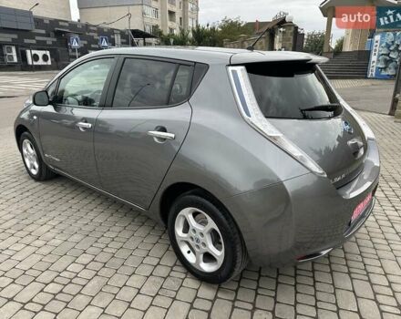 Серый Ниссан Лиф, объемом двигателя 0 л и пробегом 126 тыс. км за 7450 $, фото 7 на Automoto.ua