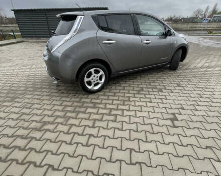 Сірий Ніссан Ліф, об'ємом двигуна 0 л та пробігом 132 тис. км за 6700 $, фото 6 на Automoto.ua