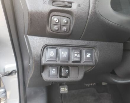 Серый Ниссан Лиф, объемом двигателя 0 л и пробегом 140 тыс. км за 7499 $, фото 14 на Automoto.ua