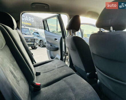 Серый Ниссан Лиф, объемом двигателя 0 л и пробегом 67 тыс. км за 8500 $, фото 17 на Automoto.ua