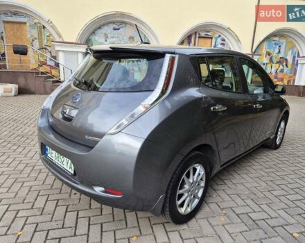 Сірий Ніссан Ліф, об'ємом двигуна 0 л та пробігом 92 тис. км за 7300 $, фото 7 на Automoto.ua