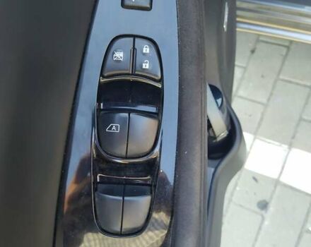 Серый Ниссан Лиф, объемом двигателя 0 л и пробегом 156 тыс. км за 7999 $, фото 17 на Automoto.ua