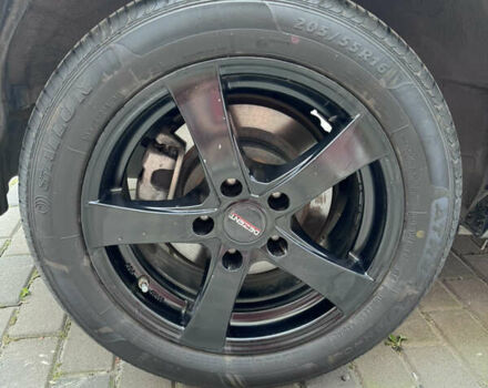 Серый Ниссан Лиф, объемом двигателя 0 л и пробегом 117 тыс. км за 6500 $, фото 20 на Automoto.ua