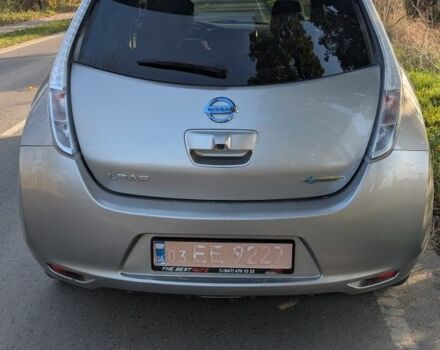 Серый Ниссан Лиф, объемом двигателя 0 л и пробегом 186 тыс. км за 6700 $, фото 3 на Automoto.ua