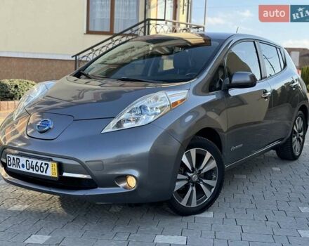 Серый Ниссан Лиф, объемом двигателя 0 л и пробегом 90 тыс. км за 7850 $, фото 20 на Automoto.ua