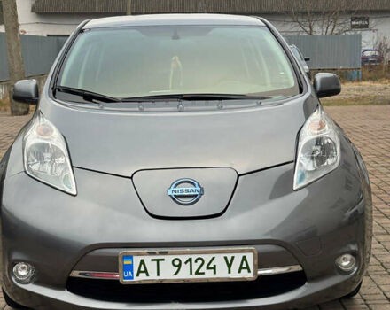 Серый Ниссан Лиф, объемом двигателя 0 л и пробегом 210 тыс. км за 12500 $, фото 1 на Automoto.ua