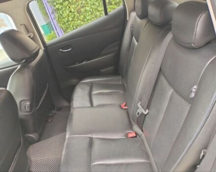 Серый Ниссан Лиф, объемом двигателя 0 л и пробегом 133 тыс. км за 8400 $, фото 4 на Automoto.ua