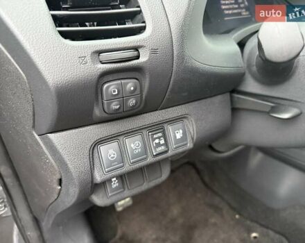 Серый Ниссан Лиф, объемом двигателя 0 л и пробегом 109 тыс. км за 7600 $, фото 4 на Automoto.ua