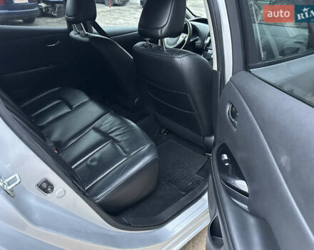 Серый Ниссан Лиф, объемом двигателя 0 л и пробегом 130 тыс. км за 5400 $, фото 14 на Automoto.ua