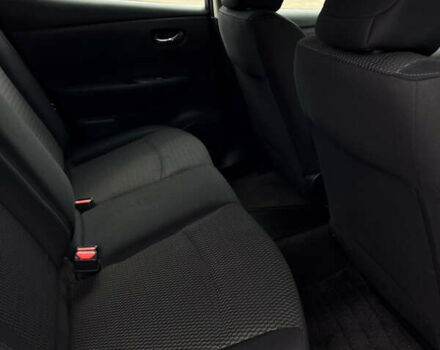 Серый Ниссан Лиф, объемом двигателя 0 л и пробегом 105 тыс. км за 11900 $, фото 18 на Automoto.ua