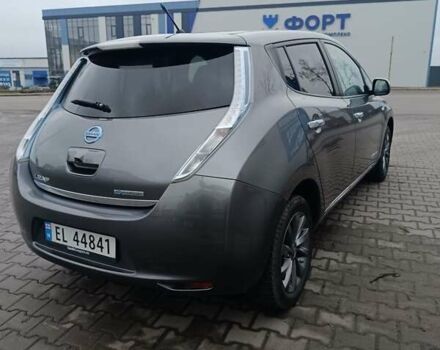 Серый Ниссан Лиф, объемом двигателя 0 л и пробегом 100 тыс. км за 6450 $, фото 13 на Automoto.ua