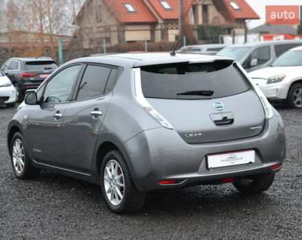 Серый Ниссан Лиф, объемом двигателя 0 л и пробегом 127 тыс. км за 6999 $, фото 9 на Automoto.ua