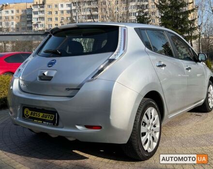 Серый Ниссан Лиф, объемом двигателя 24 л и пробегом 51 тыс. км за 9700 $, фото 6 на Automoto.ua