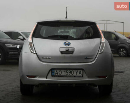Сірий Ніссан Ліф, об'ємом двигуна 0 л та пробігом 173 тис. км за 6000 $, фото 8 на Automoto.ua