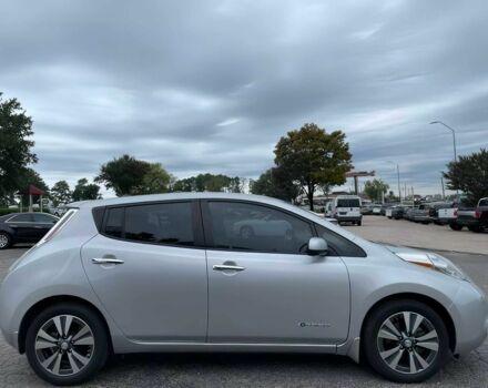 Серый Ниссан Лиф, объемом двигателя 0 л и пробегом 80 тыс. км за 5950 $, фото 6 на Automoto.ua