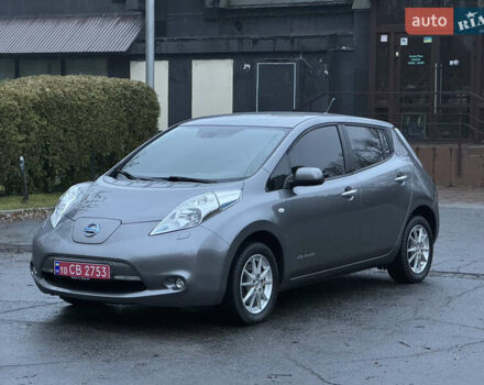 Сірий Ніссан Ліф, об'ємом двигуна 0 л та пробігом 94 тис. км за 8200 $, фото 10 на Automoto.ua