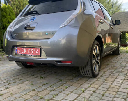 Сірий Ніссан Ліф, об'ємом двигуна 0 л та пробігом 85 тис. км за 8299 $, фото 14 на Automoto.ua