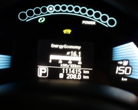 Сірий Ніссан Ліф, об'ємом двигуна 0 л та пробігом 111 тис. км за 8300 $, фото 5 на Automoto.ua