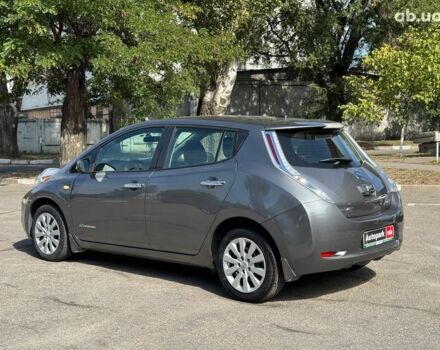 Серый Ниссан Лиф, объемом двигателя 0 л и пробегом 125 тыс. км за 7990 $, фото 2 на Automoto.ua