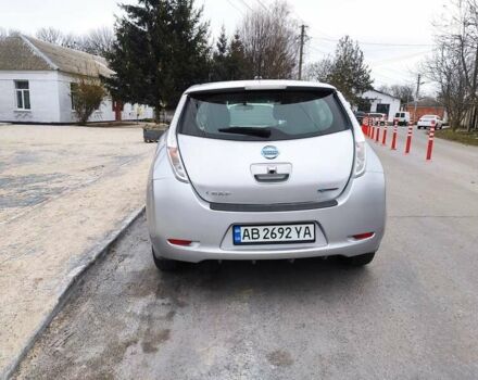 Серый Ниссан Лиф, объемом двигателя 0 л и пробегом 61 тыс. км за 8000 $, фото 6 на Automoto.ua