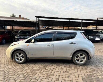 Сірий Ніссан Ліф, об'ємом двигуна 0 л та пробігом 94 тис. км за 7300 $, фото 4 на Automoto.ua