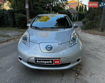 Серый Ниссан Лиф, объемом двигателя 0 л и пробегом 80 тыс. км за 10540 $, фото 1 на Automoto.ua