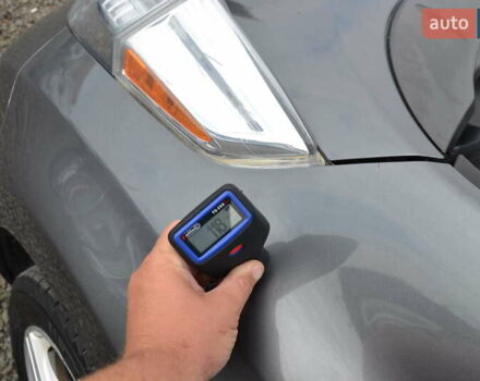 Серый Ниссан Лиф, объемом двигателя 0 л и пробегом 56 тыс. км за 8000 $, фото 26 на Automoto.ua