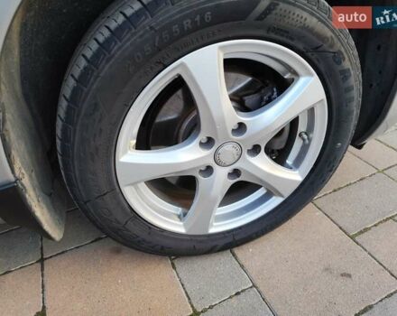 Серый Ниссан Лиф, объемом двигателя 0 л и пробегом 173 тыс. км за 7300 $, фото 1 на Automoto.ua