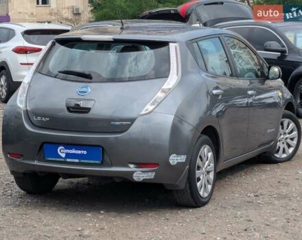 Серый Ниссан Лиф, объемом двигателя 0 л и пробегом 75 тыс. км за 8900 $, фото 3 на Automoto.ua